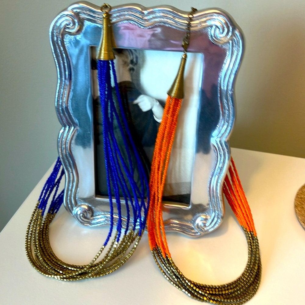 artisan hand-made beaded necklace (Orange)